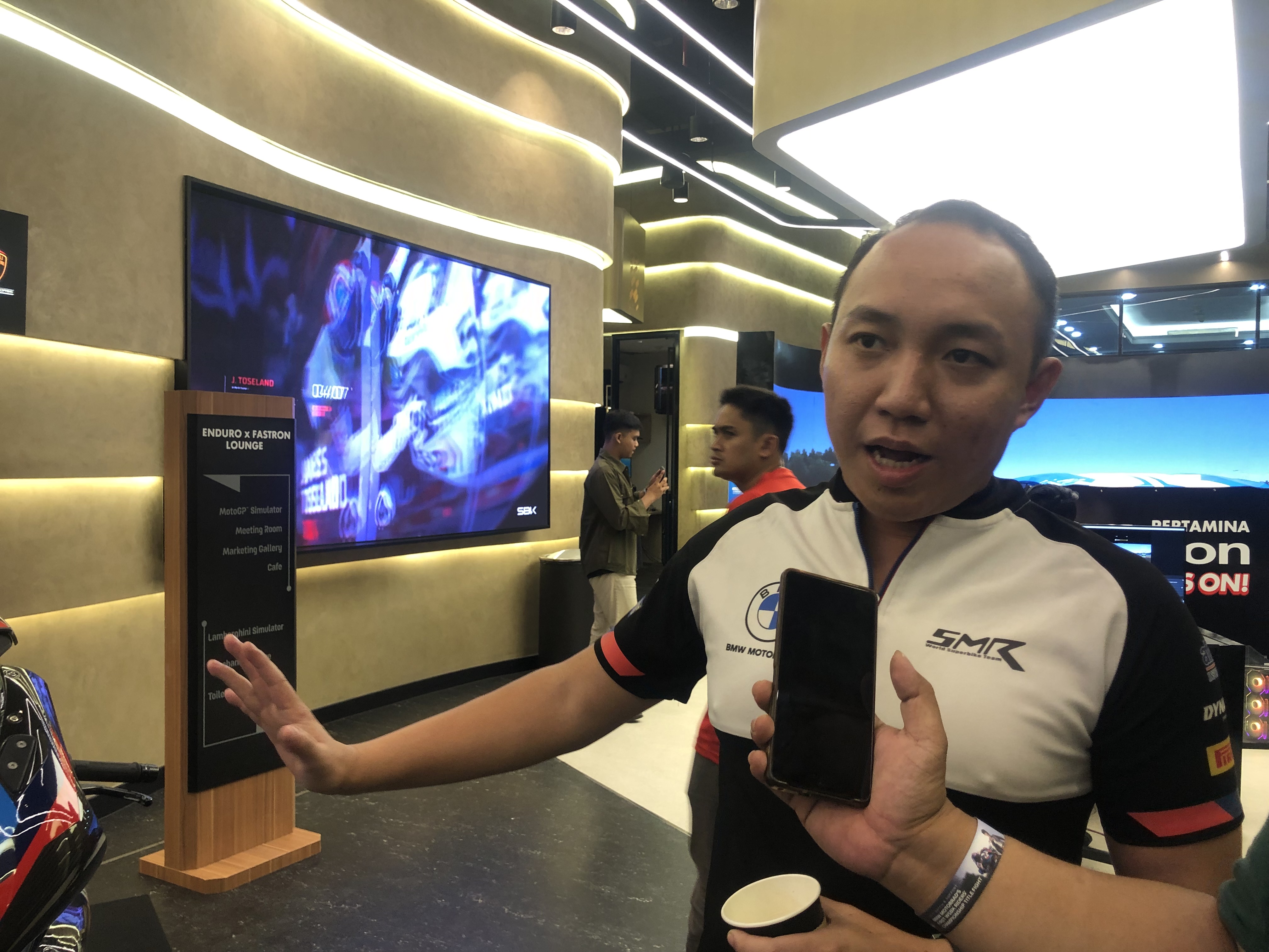 Nobar WSBK 2024 Bersama BMW Motorrad, Jadi Saksi Toprak Razgatlioglu Raih Juara Dunia