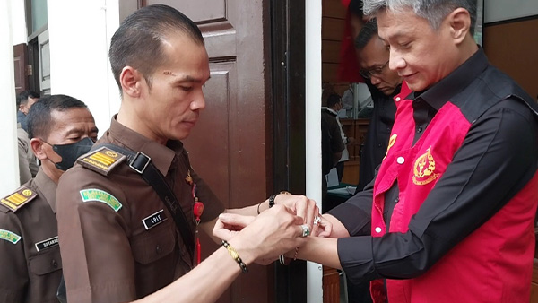 Resmi! Hendra Kurniawan Diadili Jenderal Bintang Dua,  Kini Sudah Bukan Lagi Anggota Polri
