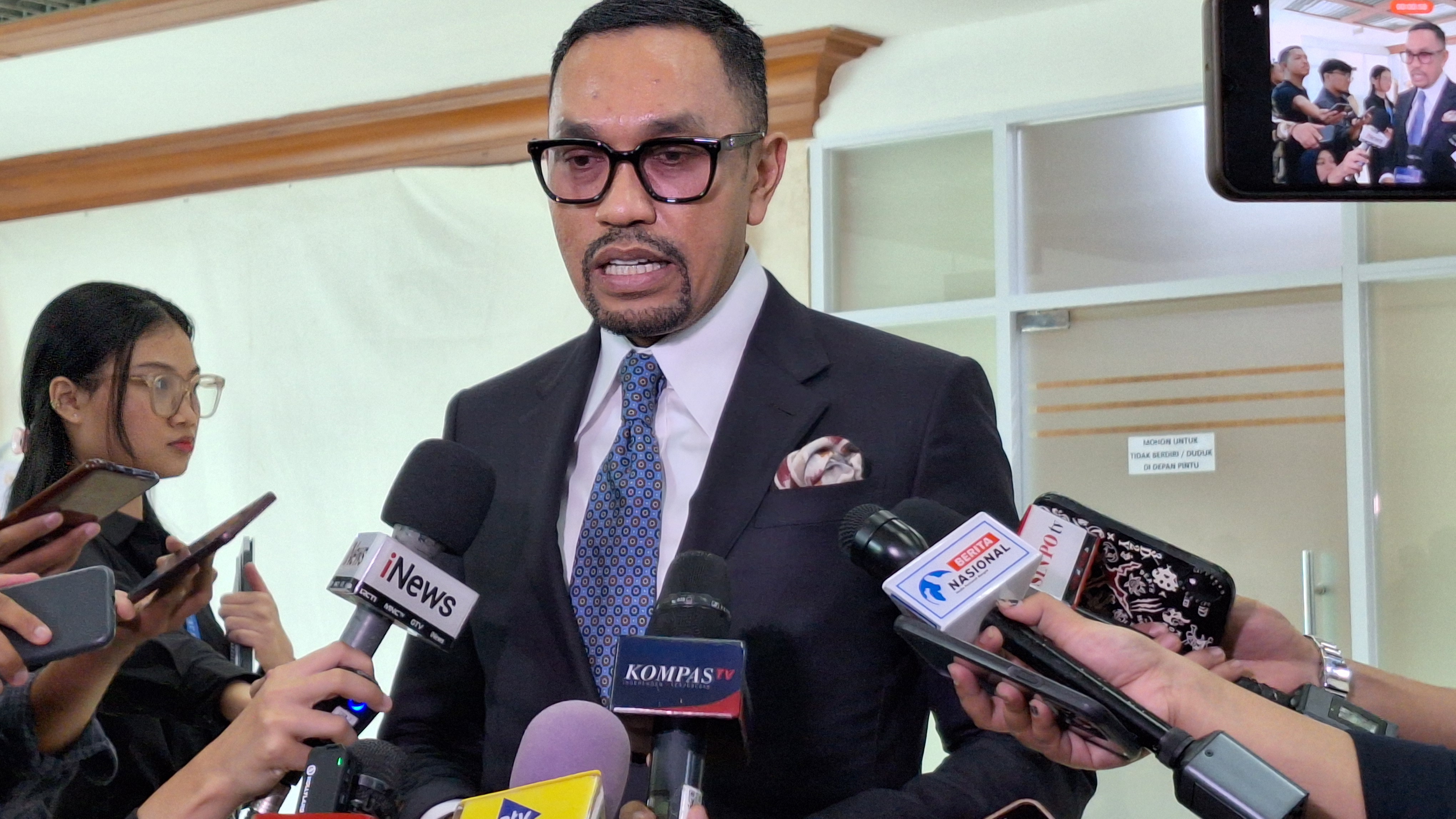 Jelang HUT RI ke-81, Ahmad Sahroni Minta Publik Tak Terpancing Isu Kerusuhan 