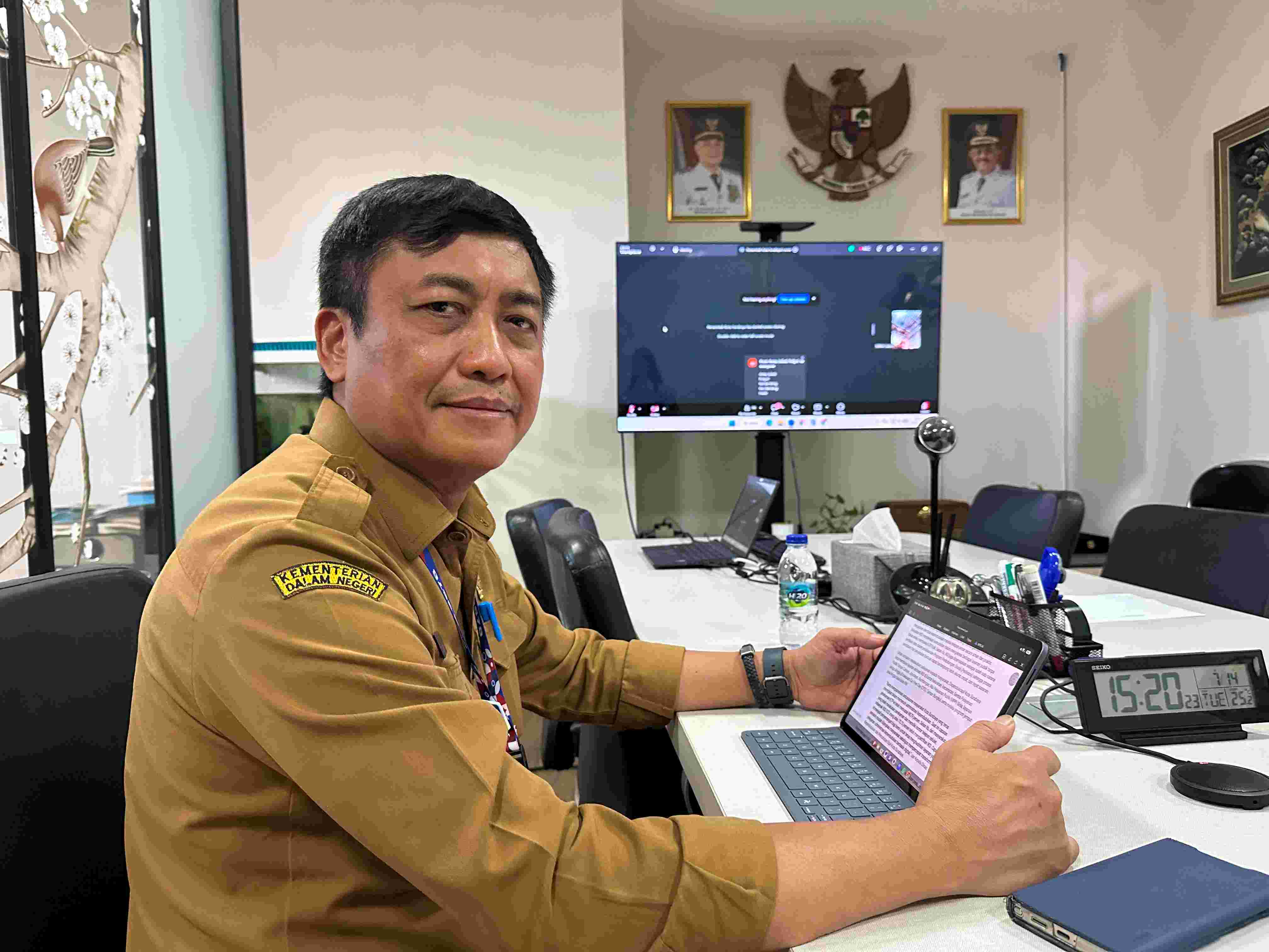 Bayi Lahir di Surabaya Langsung Dapat Tiga Dokumen Adminduk Gratis