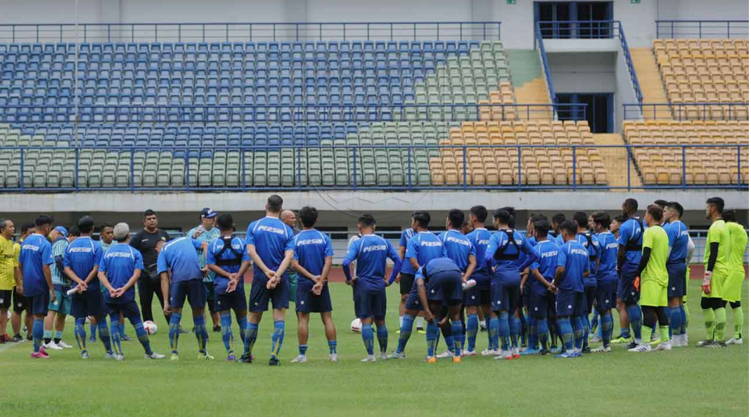 Robert Alberts Senang Stadion GBLA Jadi Markas Persib Bandung