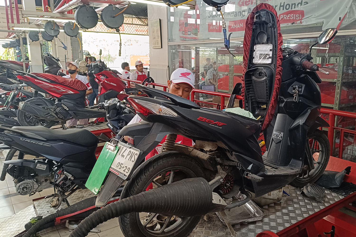'Jupri' Datang Bawa Promo! Saatnya Rawat Motor Matic Kesayanganmu ke Bengkel AHASS