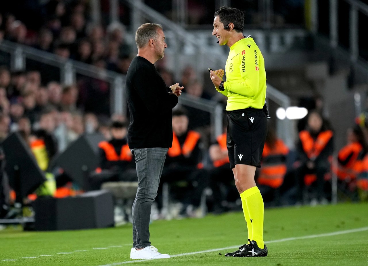 Hansi Flick Protes Keras ke VAR: Gol Ferran Torres Harusnya Sah!