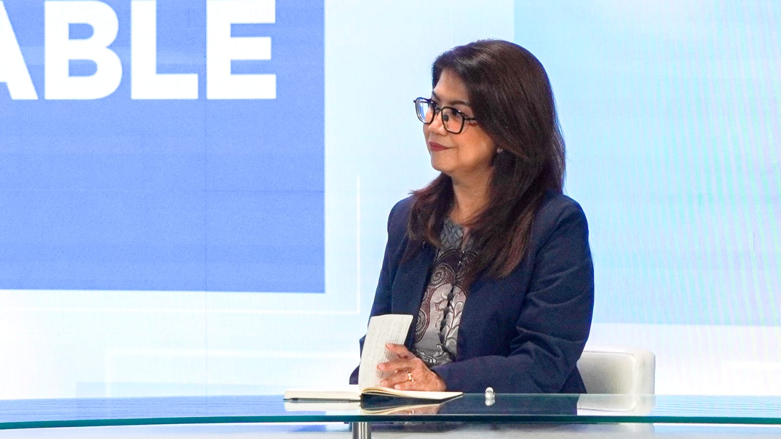 Gak Cuma Jual Obat, Apotek Punya Peran Edukasi Masyarakat Hidup Sehat 