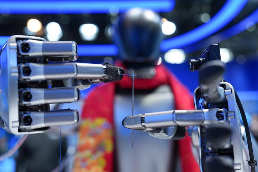 Salut! Di Tiongkok Soal Etika AI pun Dipikirkan Benar oleh Pemerintah