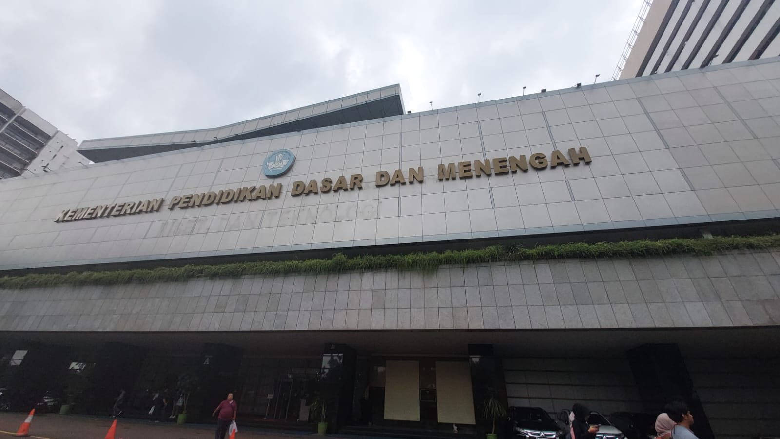 Kemendikdasmen Beri Klarifikasi Terkait Pemberhentian Novi Vokalis Sukatani: Masalah Internal Yayasan