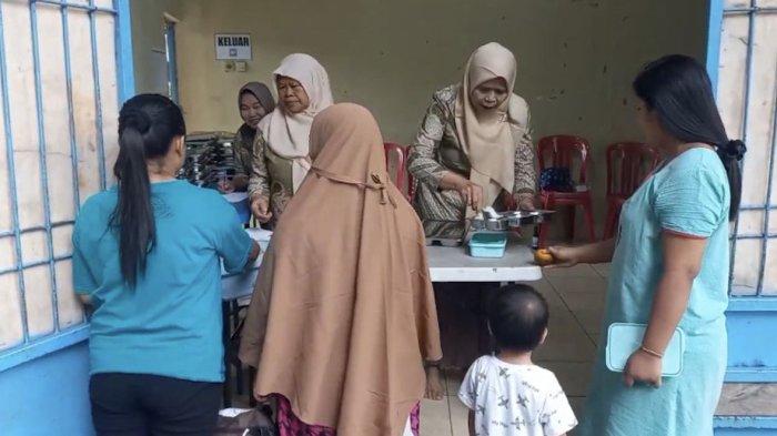 Ibu-ibu di Pulogebang Protes Makan Bergizi Gratis: Menunya Tuh Berbeda