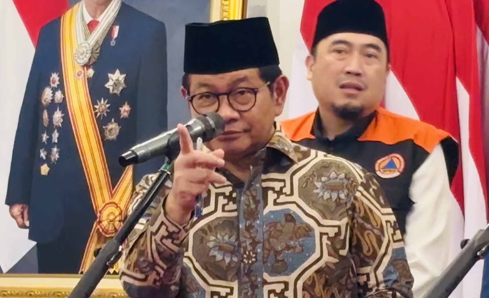 Pramono Larang Ondel-Ondel sebagai Ikon Betawi Dipakai Mengamen, Minta Satpol PP Bertindak!