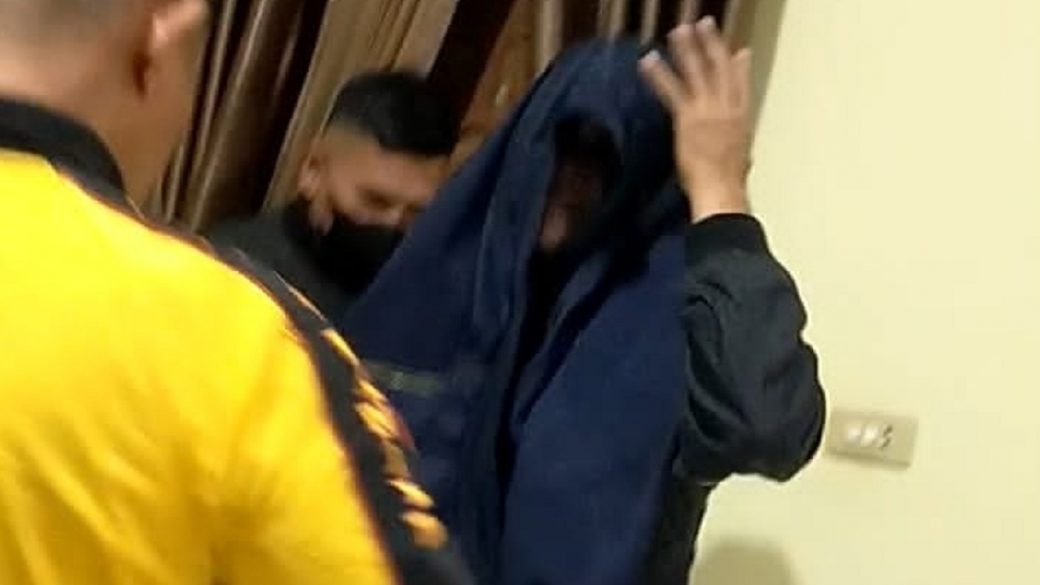 AKP ZA Sembunyi di Atas Plafon, Istri Polisi Berpangkat AKP Hanya Pakai Daster