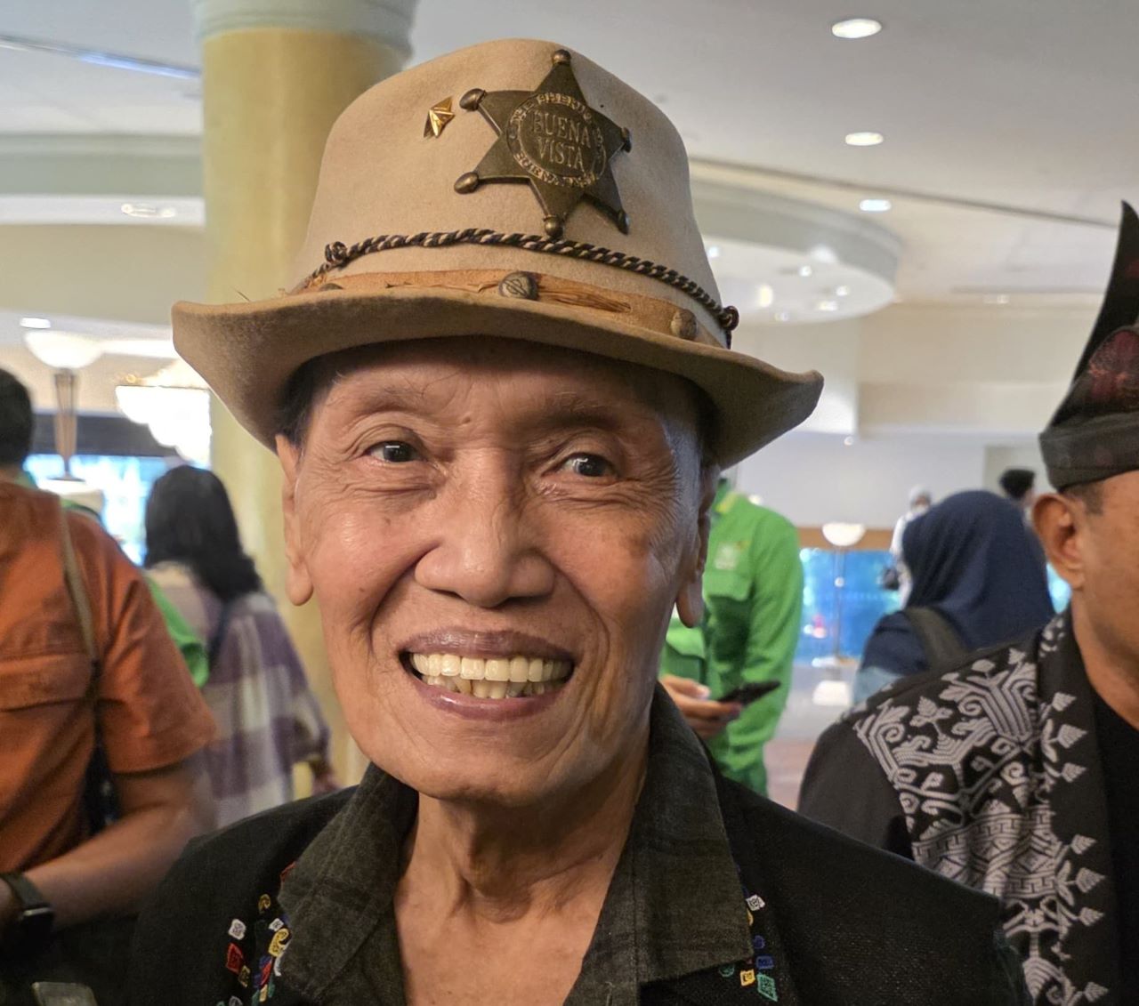 Cheng Yu Pilihan Pelawak-Seniman Kabul Basuki: Zhi Zu Bu Ru, Zhi Zhi Bu Dai