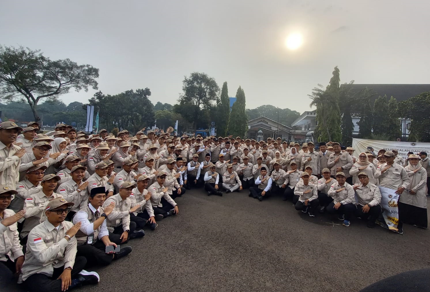 Menhaj Lepas 200 PPIH Daker Makkah 2026, Tekankan Petugas Haji Harus Utamakan Pelayanan Jemaah