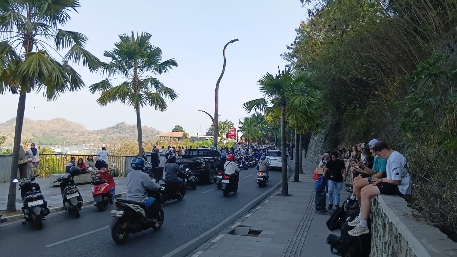 Sektor Pariwisata Flores Berangsur Pulih Pascagempa M7,7, Sebagian Bandara dan Destinasi Masih Ditutup