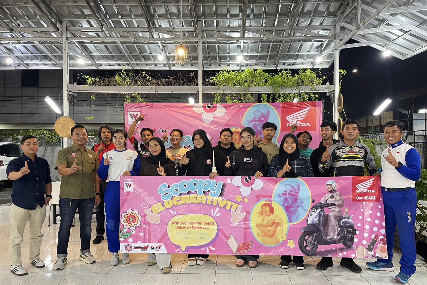 Scoopy Velocreativity: Sinergi Rolling City, Edukasi #Cari_Aman, dan Silaturahmi Solid