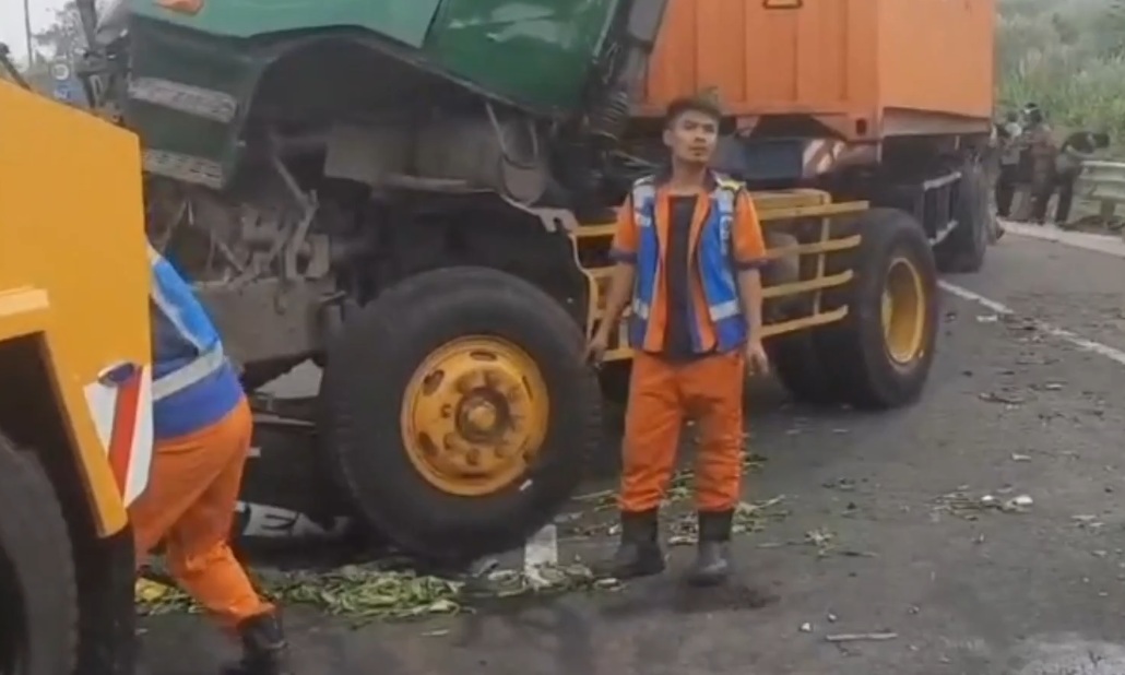 Tol Cipularang KM 91 Arah Jakarta Kecelakaan Beruntun, Libatkan 15 Kendaraan