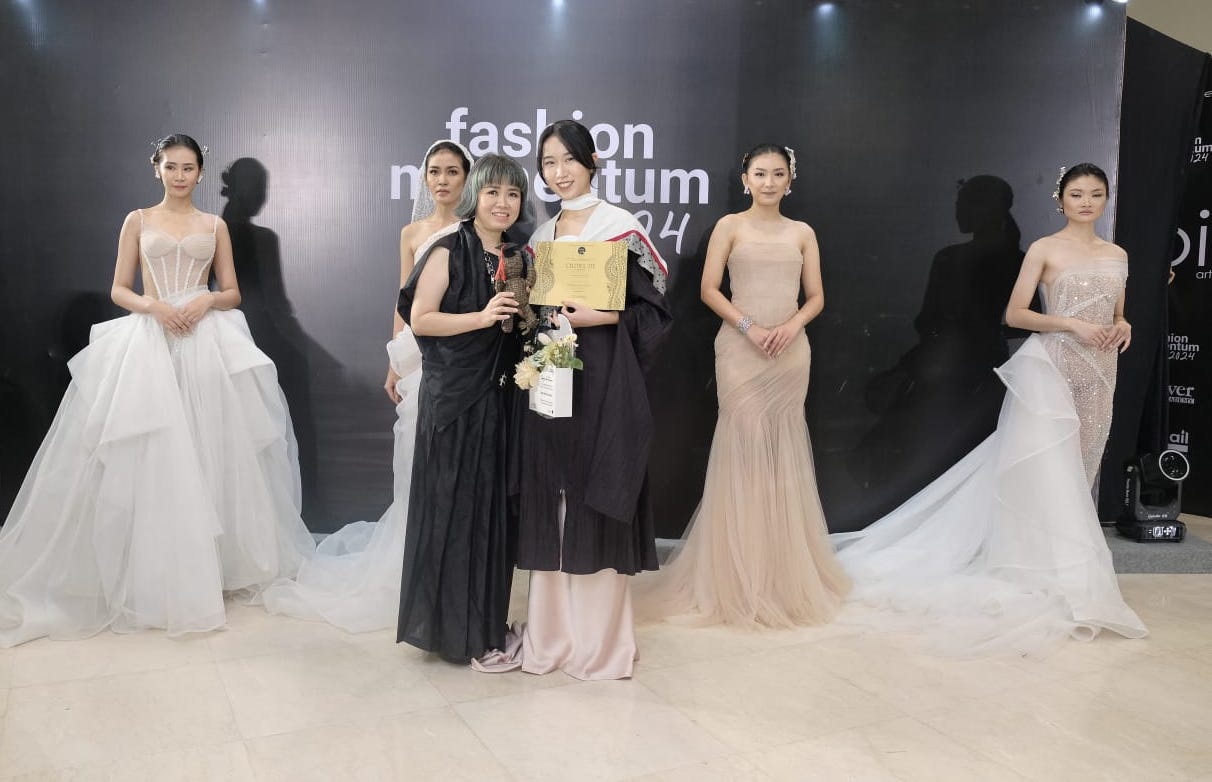 16 Lulusan PISON AFF yang Tampil dalam Fashion Momentum 2024 Graduation Show Siap Jadi Desainer Profesional