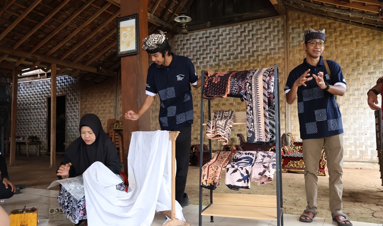 Budaya Osing Bangkitkan Ekonomi Warga Melalui Program Desa Sejahtera Astra Kemiren