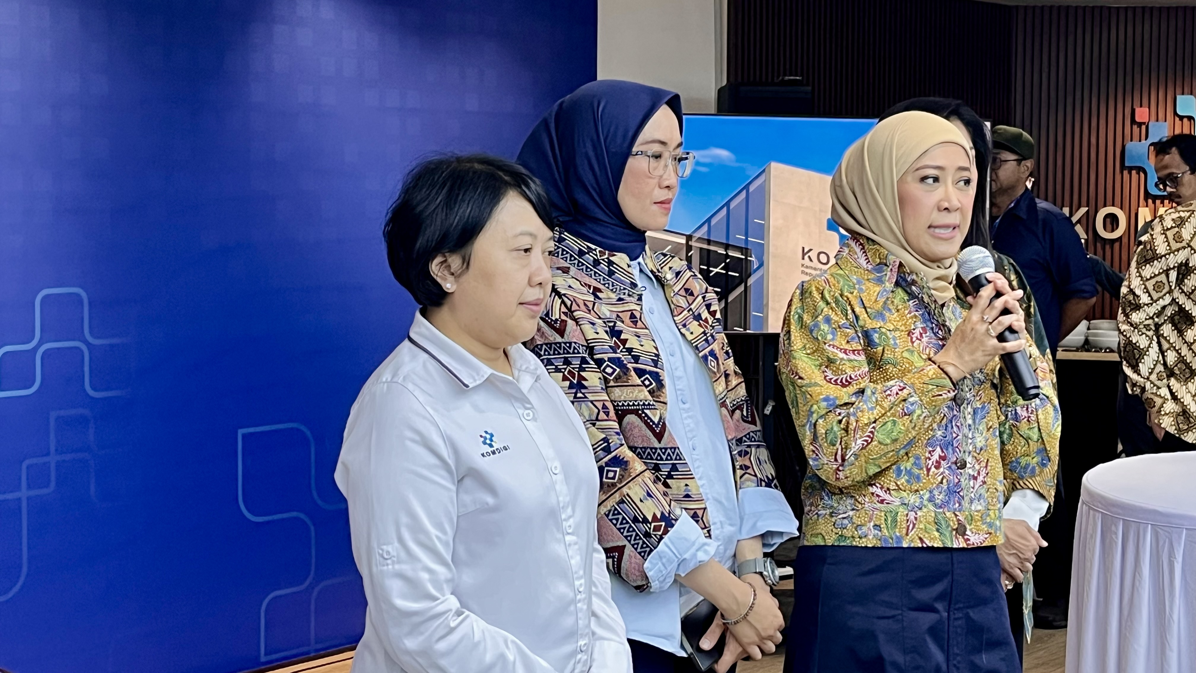 Kemkomdigi Siapkan Denda 6 Persen Pendapatan Global untuk Platform Digital yang Langgar Aturan Anak