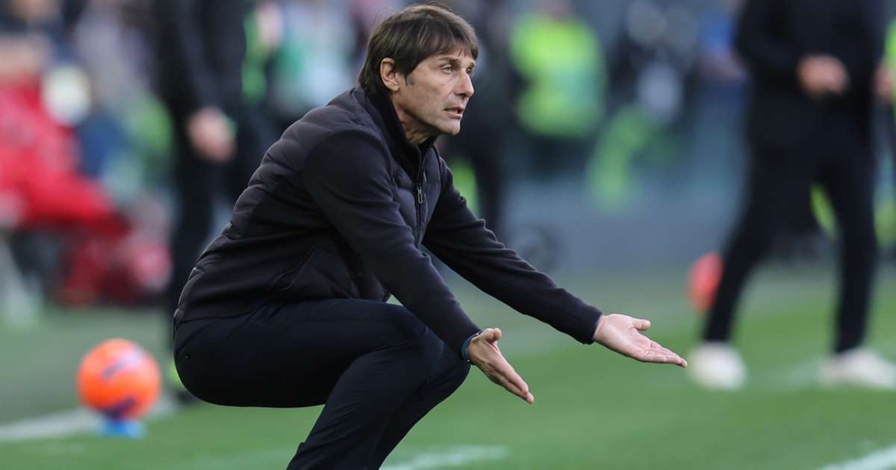 Jelang Napoli vs Chelsea: Antonio Conte Sebut Badai Cedera Masih Menghantui