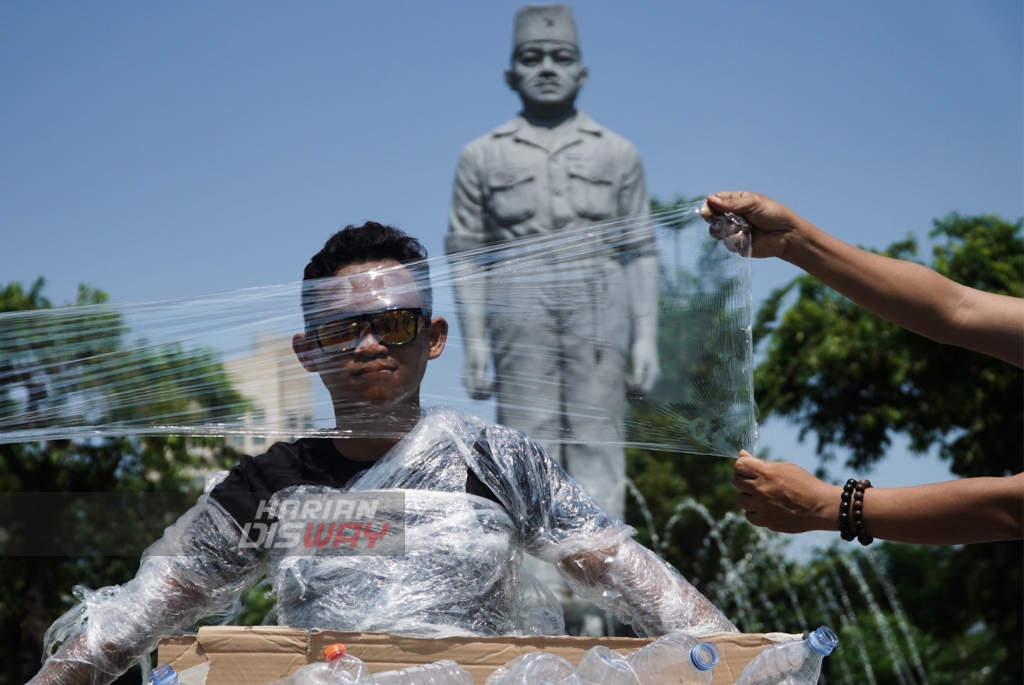 Hanya Delapan Daerah di Jatim yang Melarang Kantong Plastik