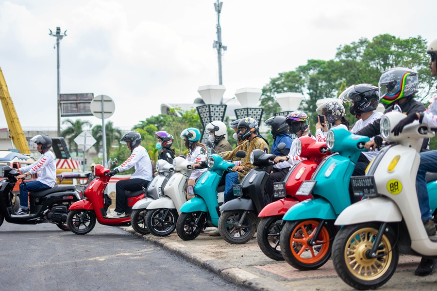 Bangkitkan Semangat Perjuangan, Ratusan Pengguna Fazzio Hybrid Connected Gelar Turing Sumpah Pemuda di 17 Kota