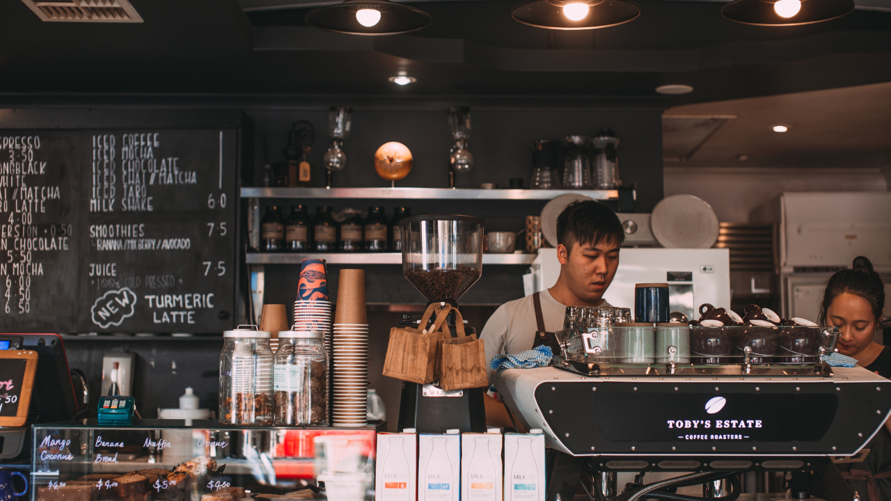 5 Rekomendasi Cafe di Jakarta Selatan yang Murah Meriah untuk Bukber, Cocok Buat Ajak Pasangan hingga Teman!