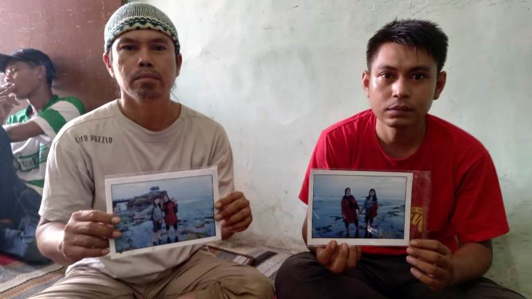 Empat Hari, Keluarga Kecelakaan Tol Surabaya-Mojokerto Makamkan Dua Orang Tercinta
