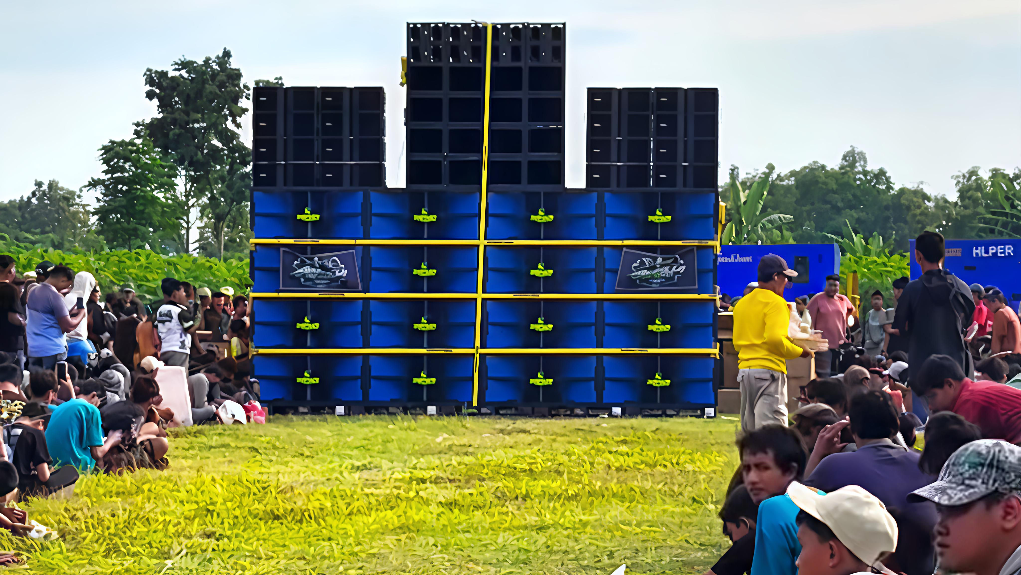 Sound Horeg Menggema di Masyarakat, Siapa Sebenarnya yang Dirugikan?