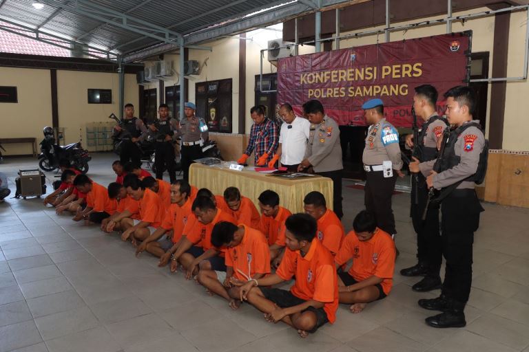 Sebulan, Polres Sampang Amankan 17 Budak Narkoba