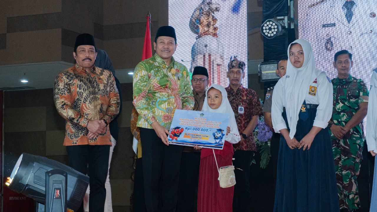 Bupati Subandi Salurkan Program Beasiswa Sidoarjo 2026, Targetkan 20.000 Penerima
