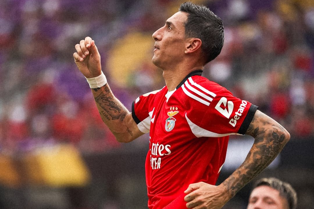 Benfica vs Auckland City 5-0, Pertandingan Sempat Terhenti Lama
