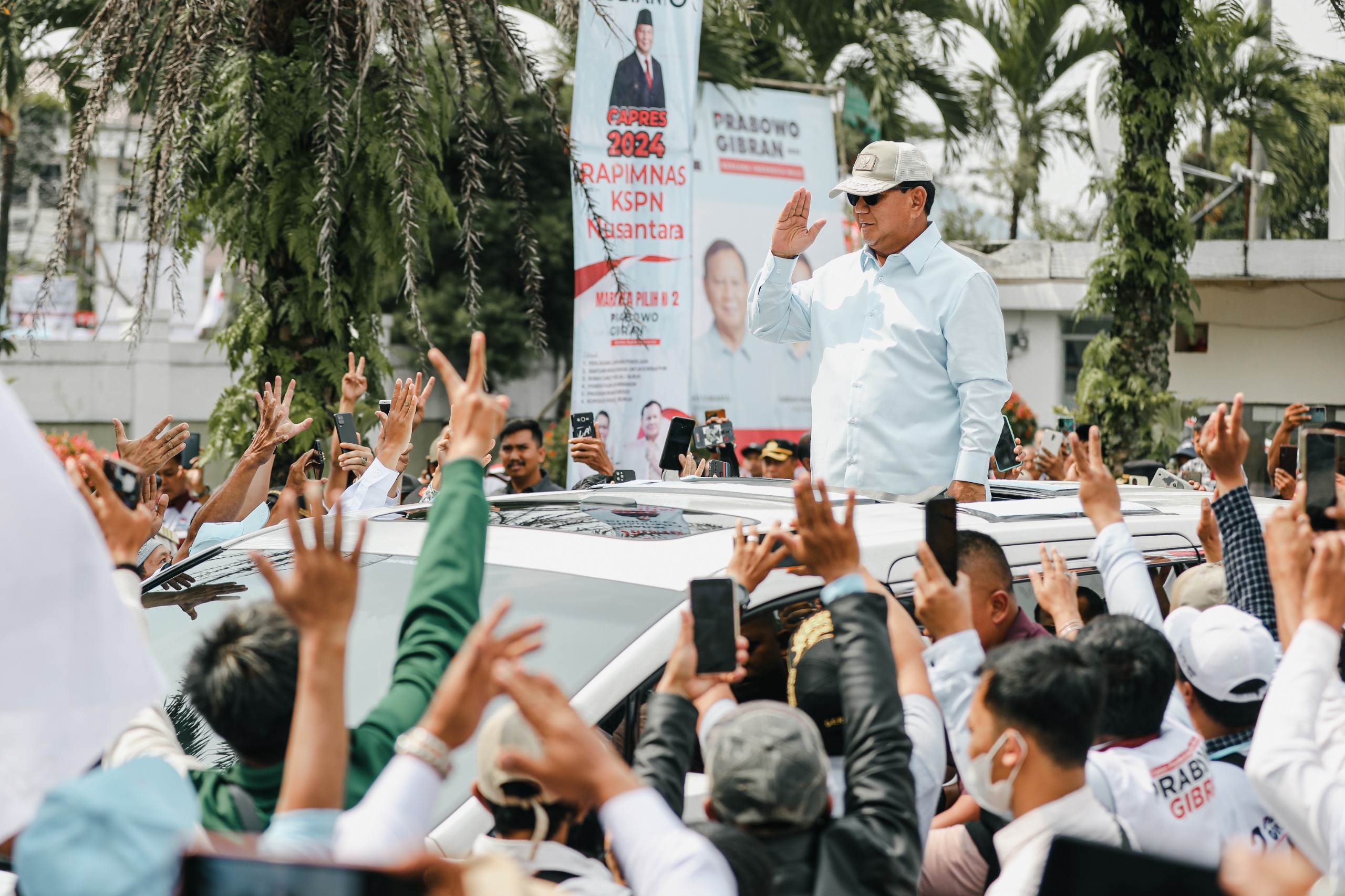 Prabowo Sukses Lakukan Safari Politik  ke 10 Provinsi di Pulau Sumatera, Dengarkan Keluh Kesah Masyarakat
