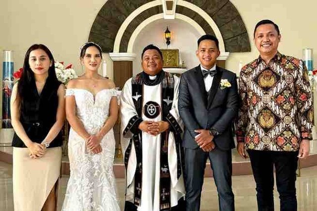 Pernikahan Bharada E di Gereja Katolik Raja Damai Manado