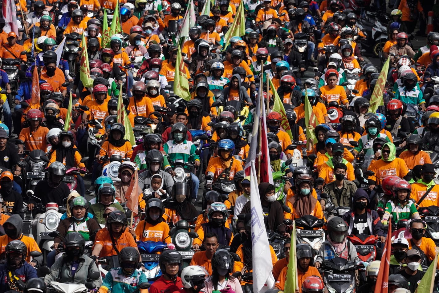 May Day, 20 Ribu Buruh Bergerak ke Kantor Gubernur Jatim