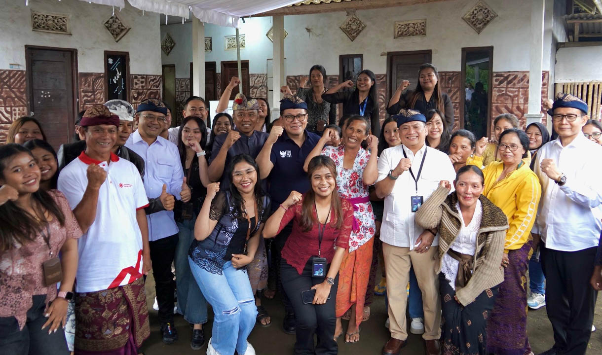 Kunjungan Wamen BUMN ke Desa Ulian, Kintamani: Dorong Ekonomi Perempuan Prasejahtera Bersama PNM Mekaar