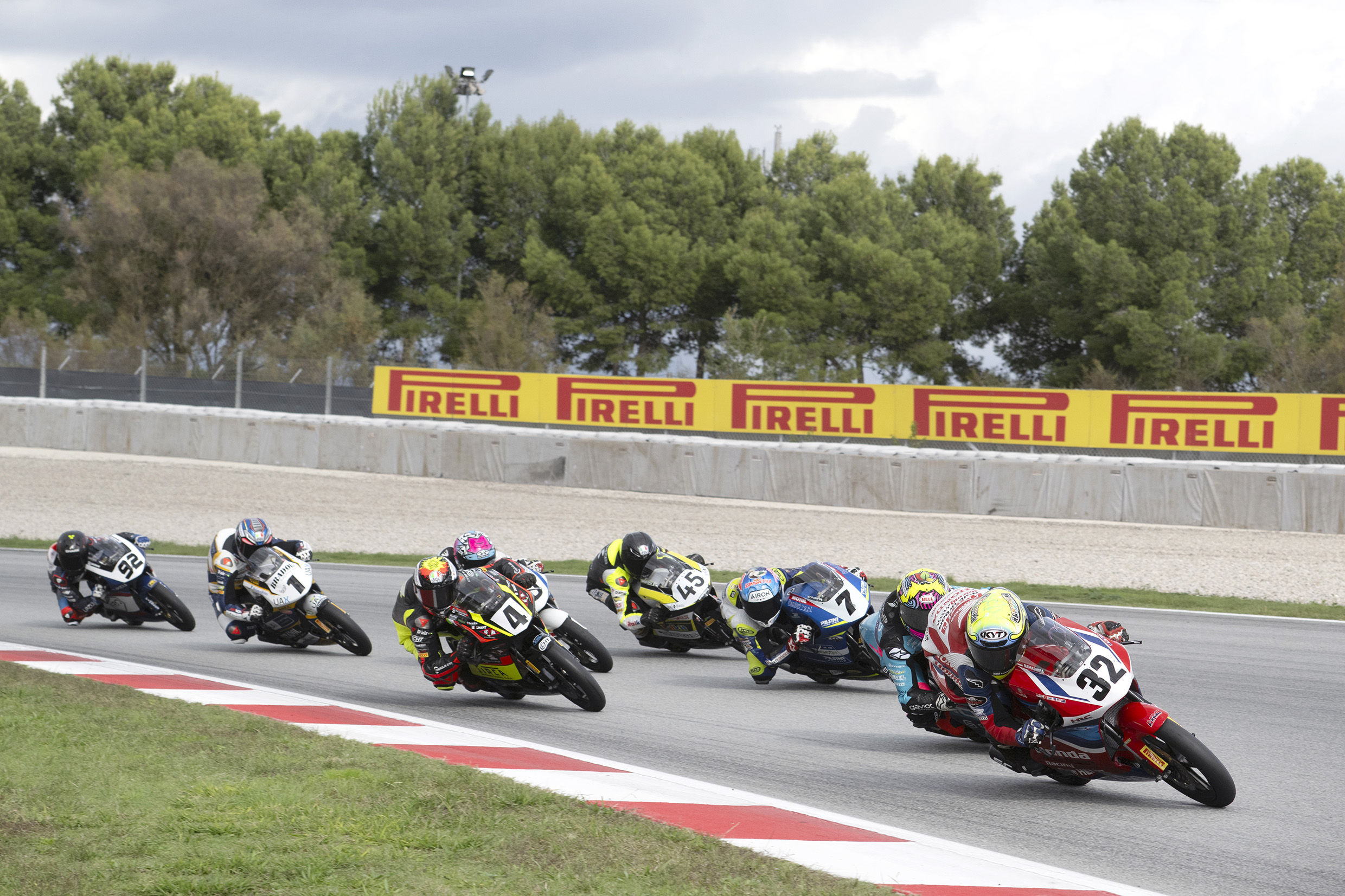 Gaspol! MK Ramadhipa dan Ziven Rozul Siap Balap di Moto3 Junior dan Moto4 Eropean 2026 Pekan ini di Catalunya