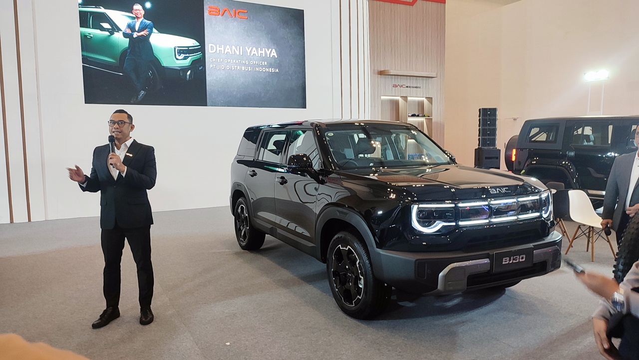 BAIC BJ30 Hybrid FWD 4x2 Setir Kanan Tampil Perdana di GJAW 2025, Ini Bocoran Harganya!