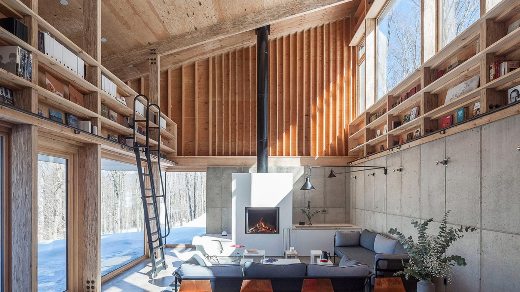 Ragam Desain Ruang Keluarga Berplafon Tinggi dari Berbagai Belahan Dunia