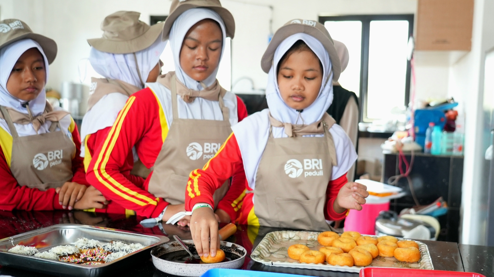 Peringati Hari Anak Nasional, BRI Peduli Dukung Pendidikan Karakter Anak lewat Kegiatan Agroedukasi bagi Siswa SD