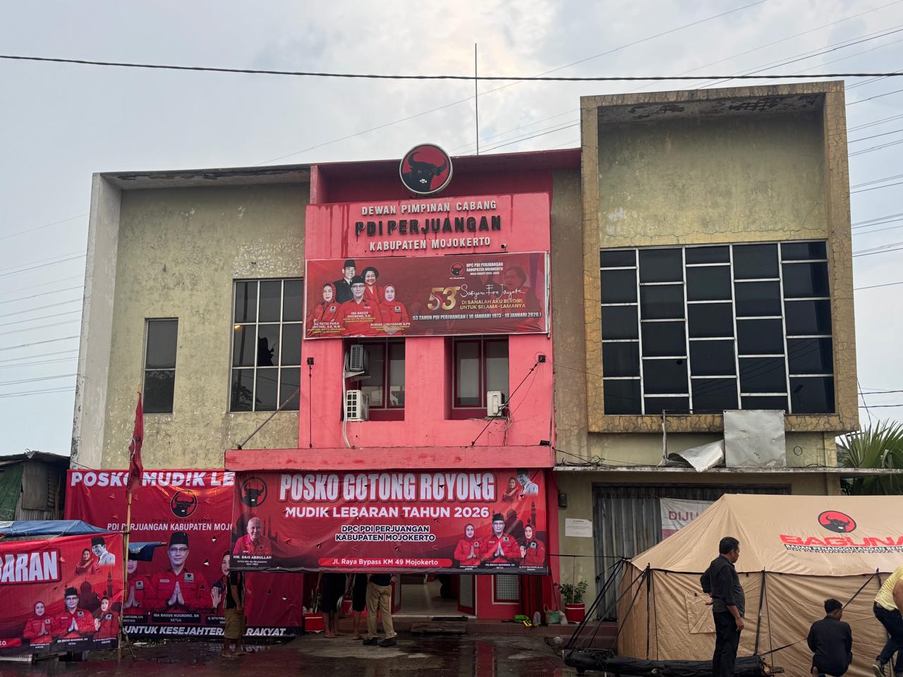 PDIP Kabupaten Mojokerto Dirikan Posko Mudik Lebaran, Sediakan Tempat Istirahat hingga Layanan Dasar