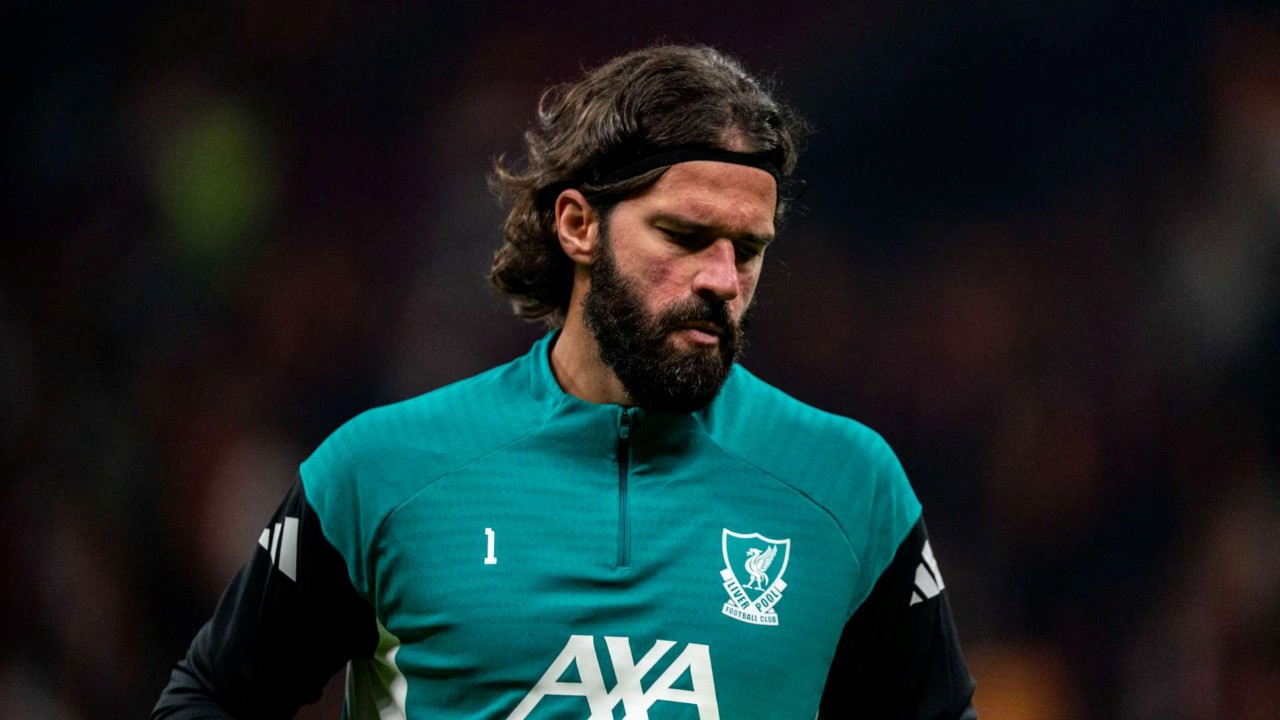 Liverpool Tanpa Alisson Becker Lawan Galatasaray, Ini Penggantinya