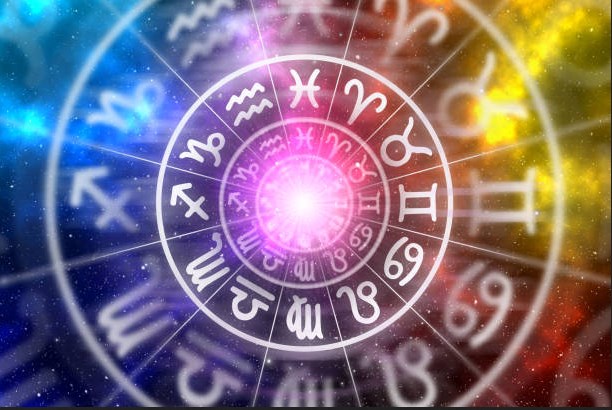 Ramalan Zodiak 2023, 6 Zodiak Ini Dikabarkan akan Penuh Keberuntungan!