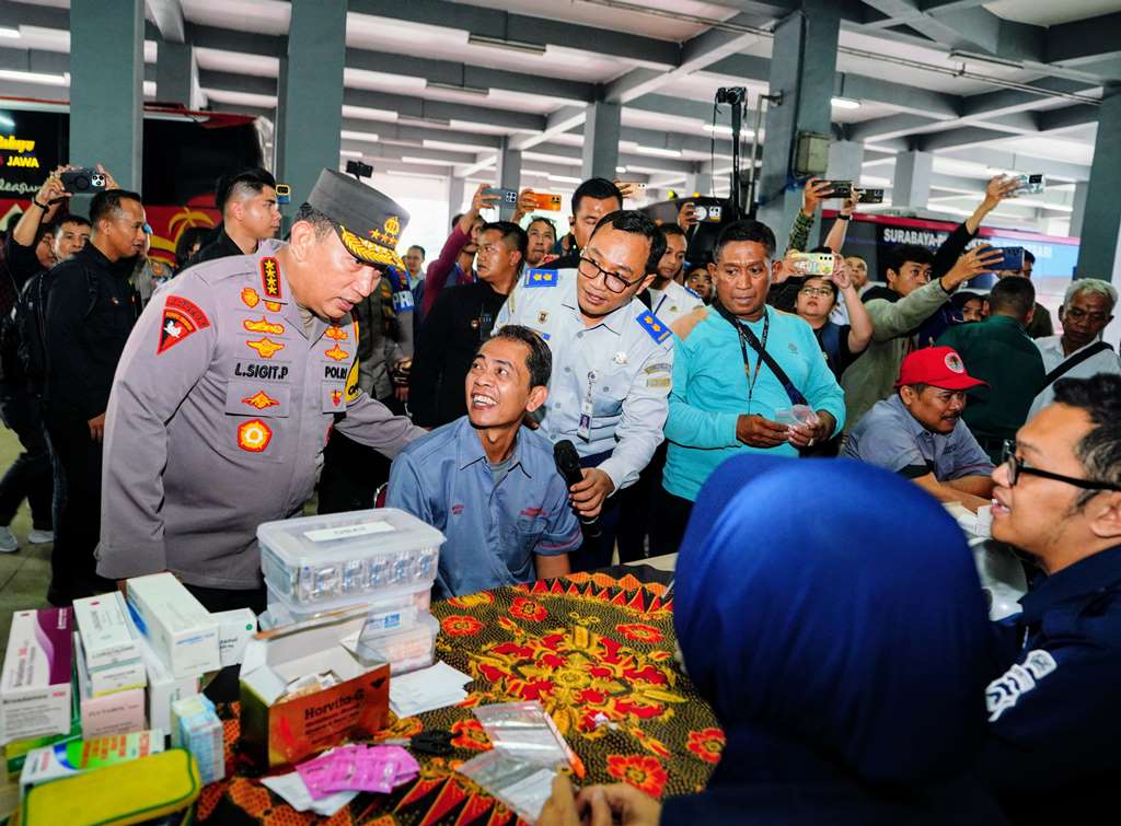 Kapolri Tinjau Kesiapan Libur Nataru di Solo: Fokus Terminal dan Wisata Prioritas