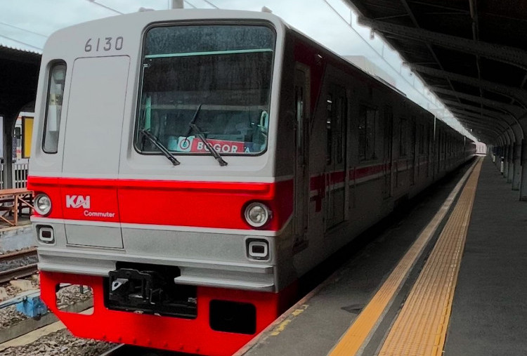 Cuma Rp8.000! Ini Cara Murah Liburan dari Jakarta ke Purwakarta Pakai Kereta