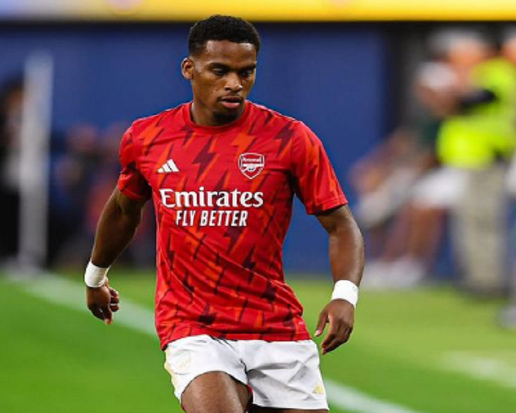 Apesnya Arsenal, Baru Beli Jurrien Timber Langsung Cedera Lutut Parah