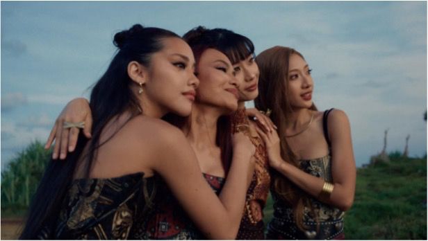 Lirik Lagu smooth - no na dan Terjemahan, Kepercayaan Diri dan Daya Tarik yang Kuat