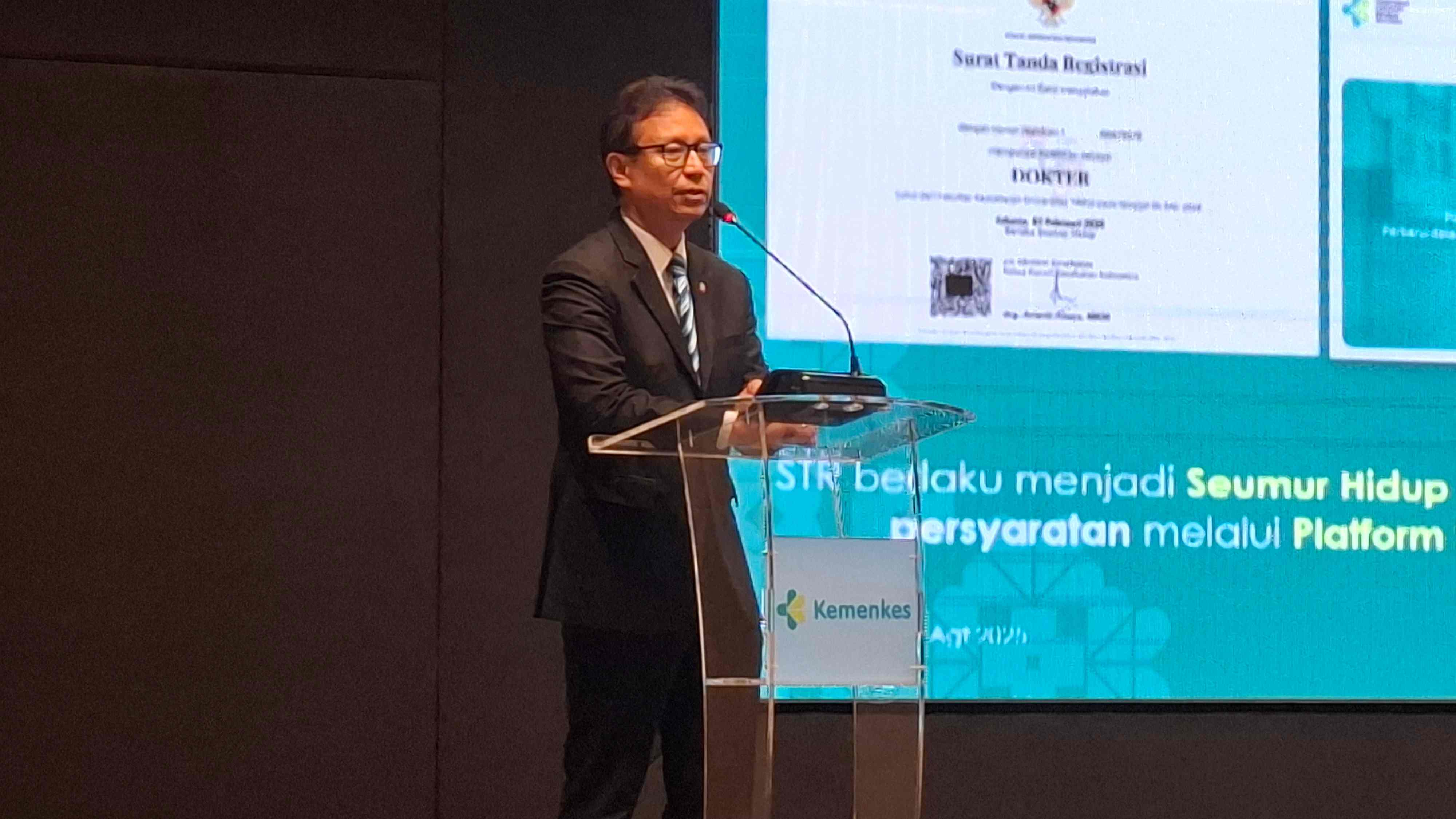 Menkes Bantah Label Kandungan GGL Ditunda 2 Tahun Gegara Ada Intervensi dari Amerika Serikat