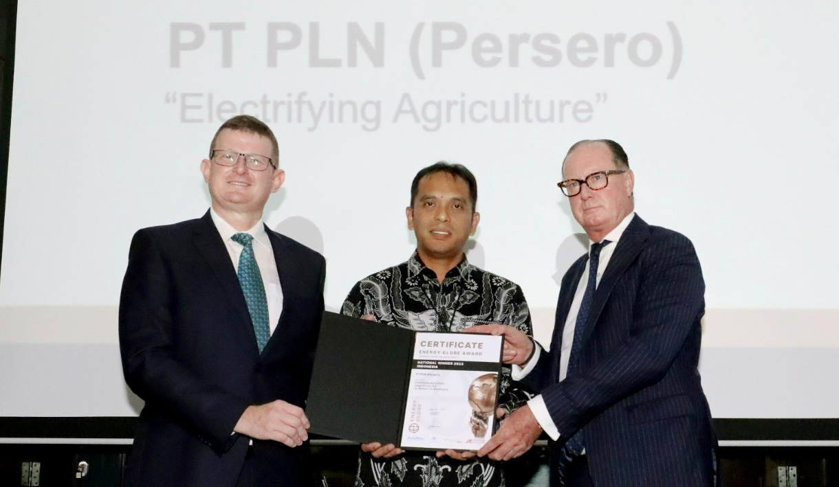 Raih Energy Globe Award 2023,  Program Electrifying Agriculture PLN Akan Wakili Indonesia di Tingkat Global