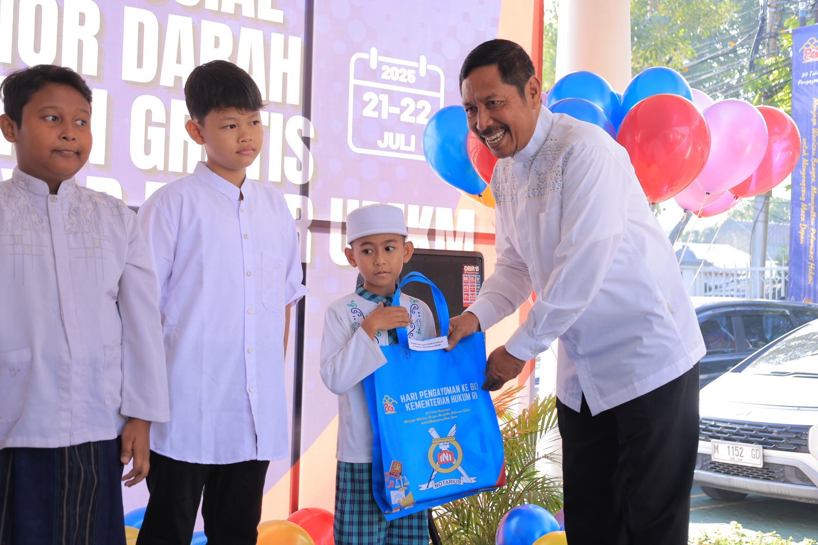 Khitan Gratis dan Bazar UMKM Warnai Hari Pengayoman ke-80 di Kemenkumham Jatim