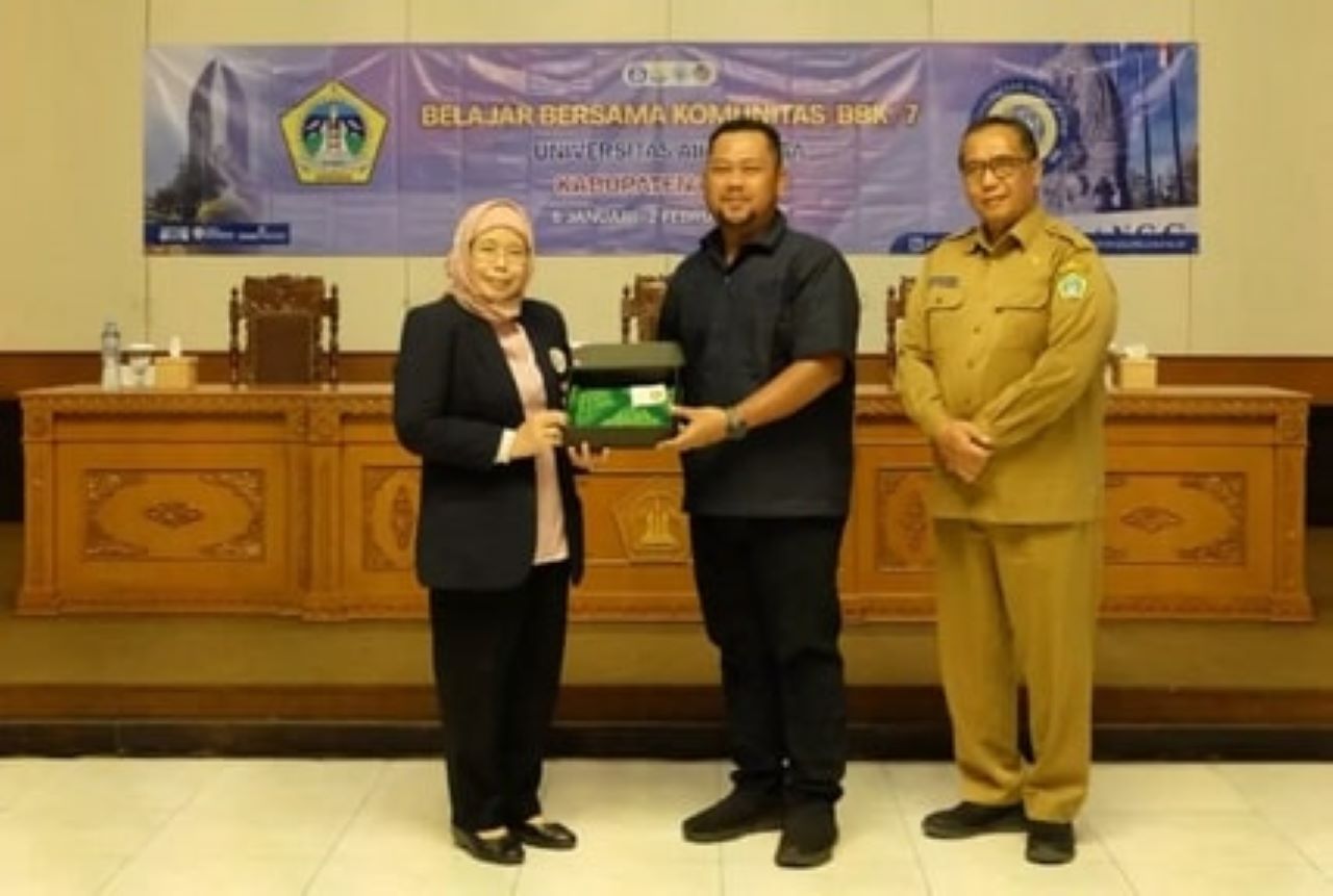 KKN-BKK di Gresik, Mahasiswa Unair Siap Dukung Pembangunan Berkelanjutan 