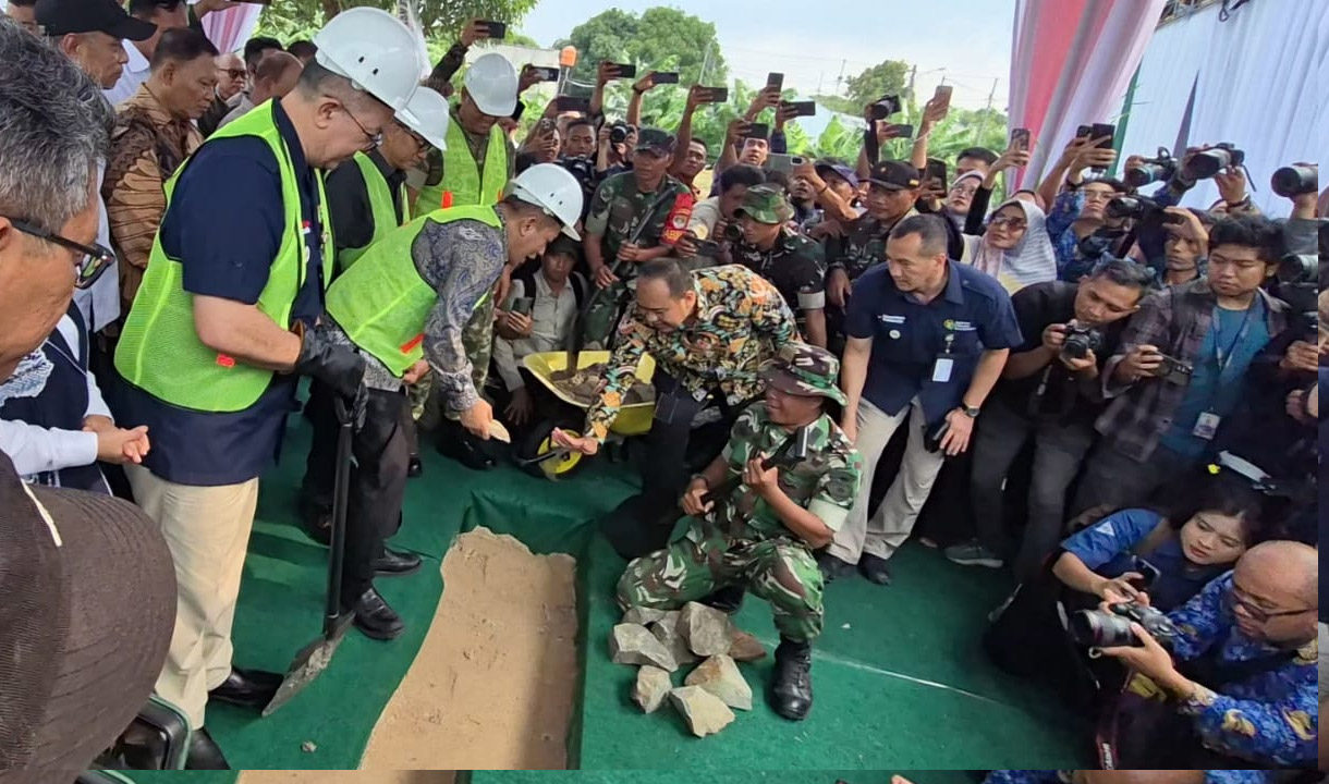 Peletakan Batu Pertama Gudang dan Gerai Kopdes Merah Putih Serentak di 800 Titik Seluruh Indonesia, Wujud Kesuksesan Program Presiden Prabowo